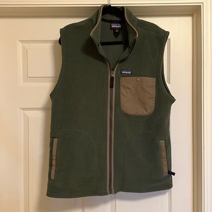 Large Patagonia vest. Green with a tan chest pocket. Worn only a few times.
